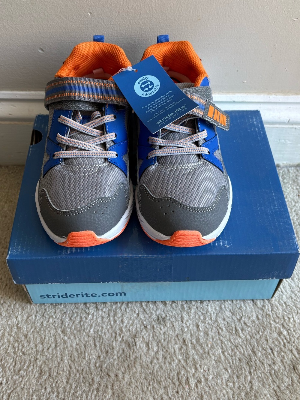 NEW in box, Stride Rite m2p journey adapt sneakers, size 1XW